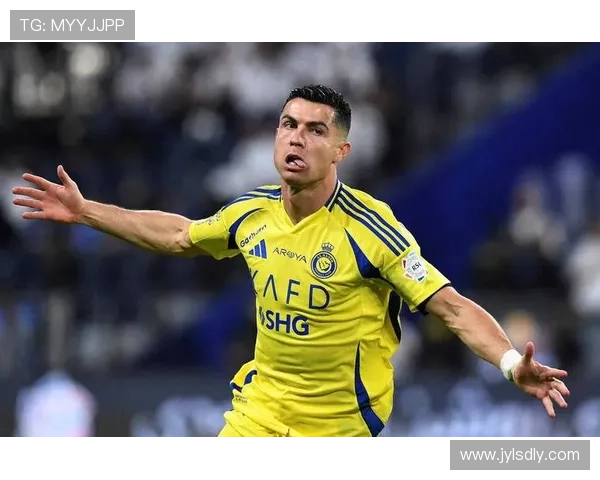 传奇继续书写40岁C罗双响助力球队41球领跑世预赛射手榜